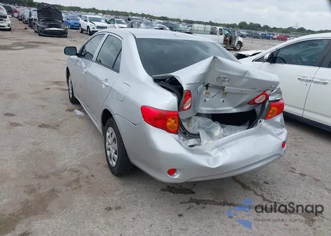 2010 Toyota Corolla Le z USA, uszkodzony, nr VIN JTDBU4EE0A9121570